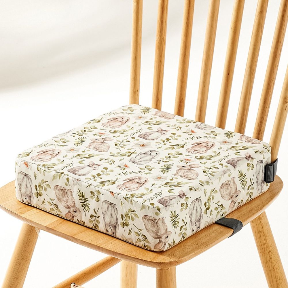 Adjustable Booster Seat with Safety Straps and Removable Washable Cover for Toddlers