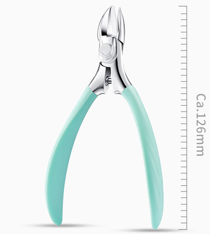Curved Toenail Clipper with Powder Metallurgy Blades and Integrated Guard for Thick Nails