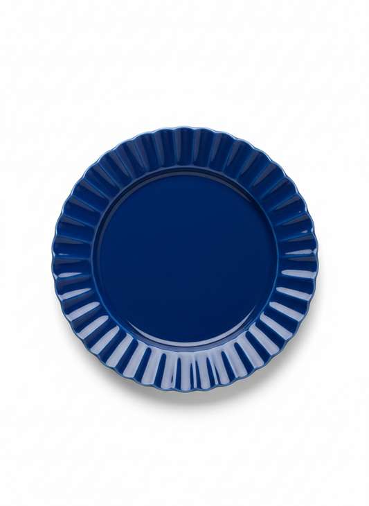 Scalloped Edge Round Decorative Plate